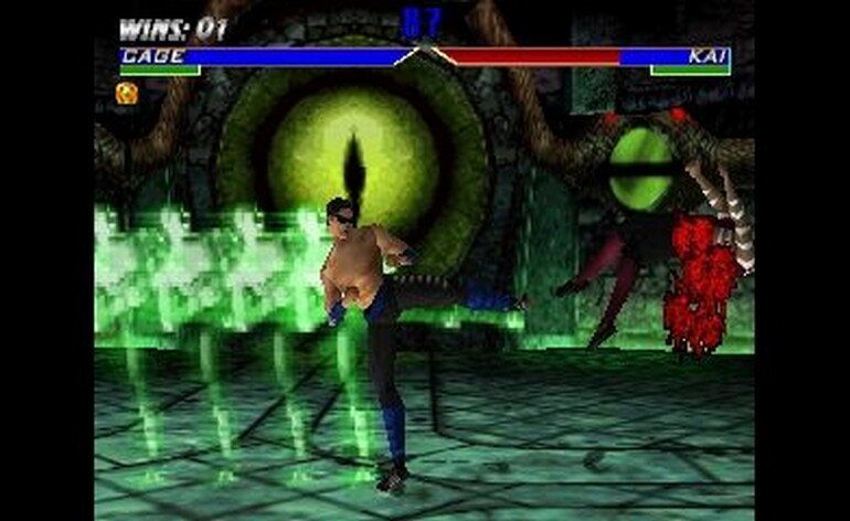Play Mortal Kombat 4 (PSX) - Online Rom